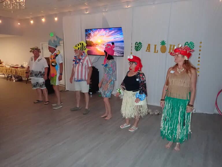 Luau 10